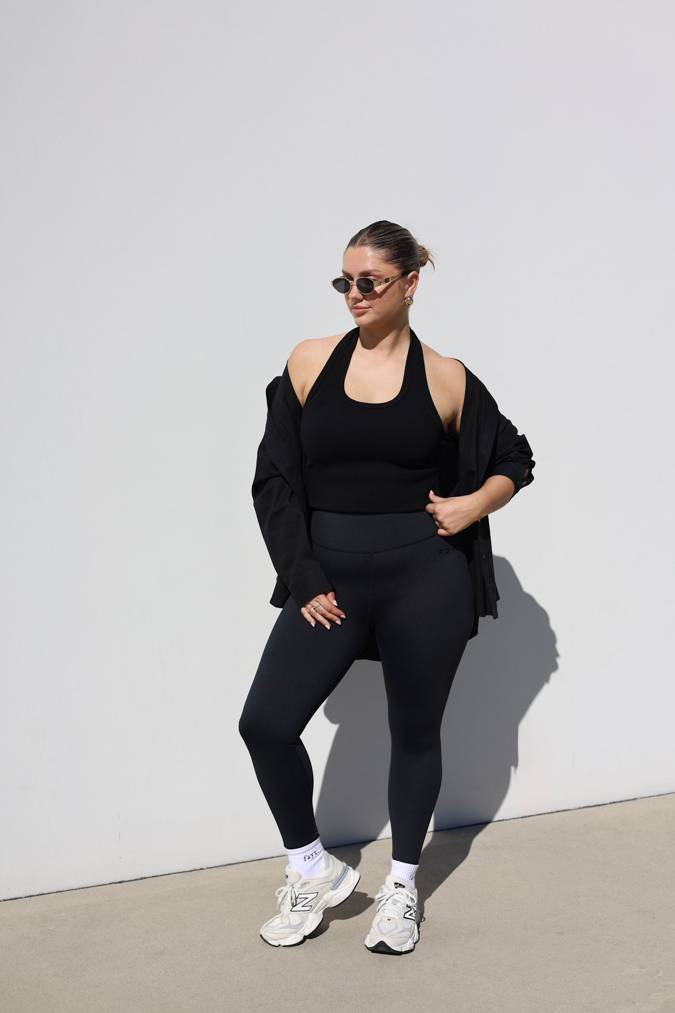 FORM BASE TIGHT 7/8 BLACKOUT