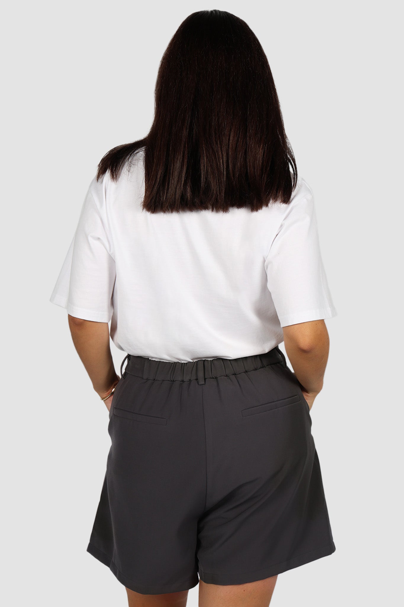 WYATT SHORT DEEP CHARCOAL