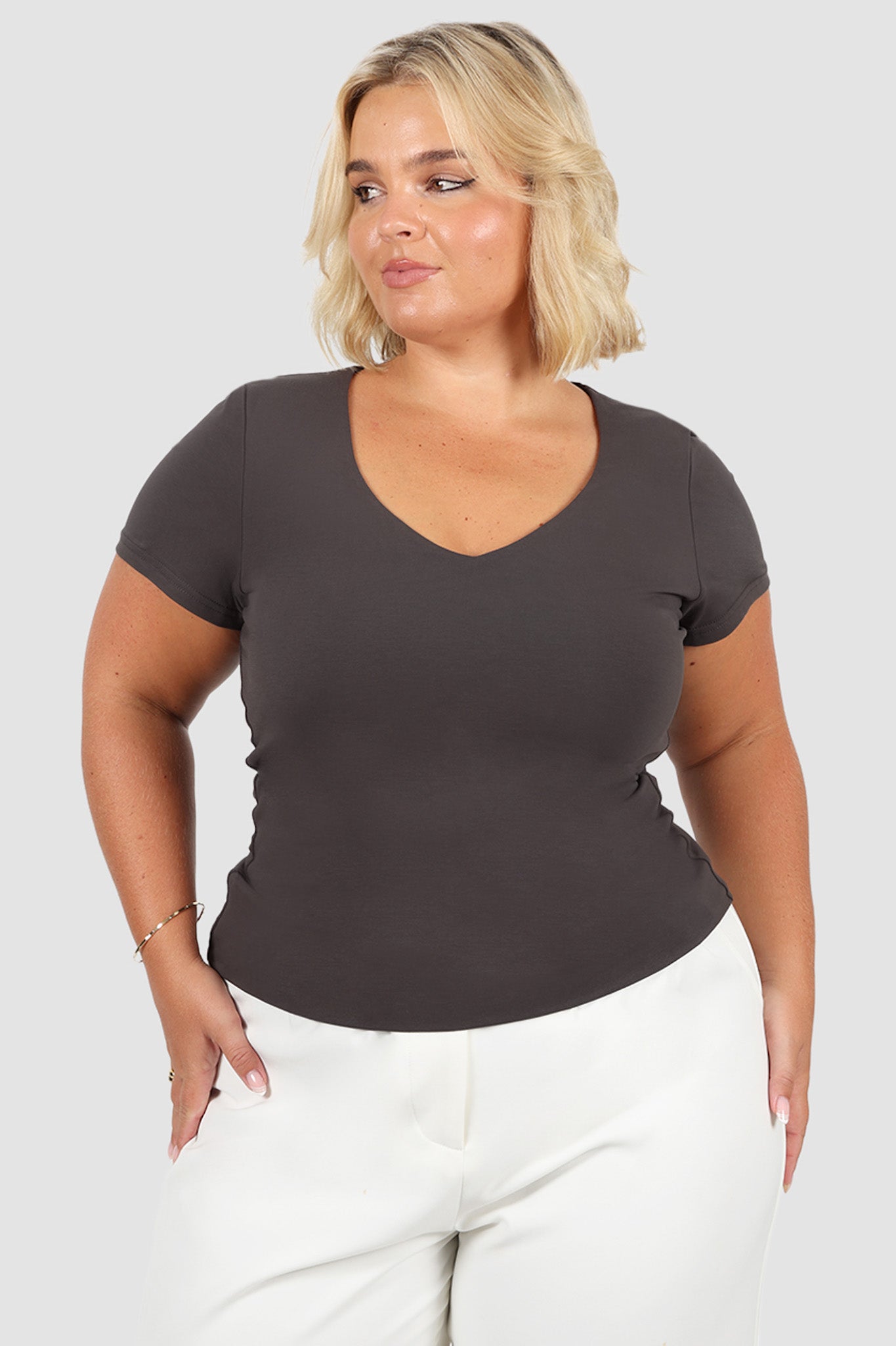 V NECK BUTTERY TEE CHARCOAL