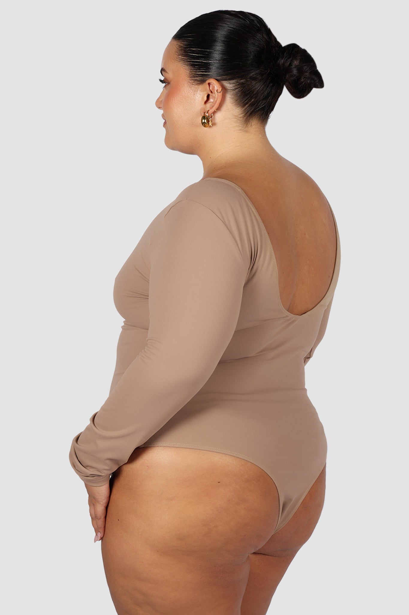 SCOOP BACK BODYSUIT COFFEE