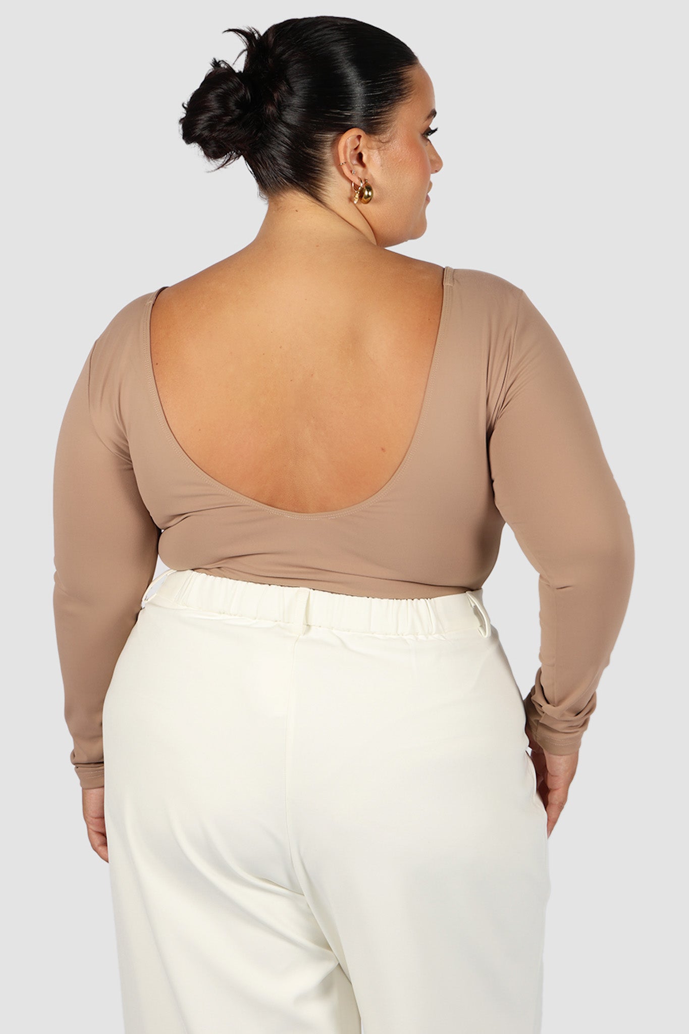 SCOOP BACK BODYSUIT COFFEE