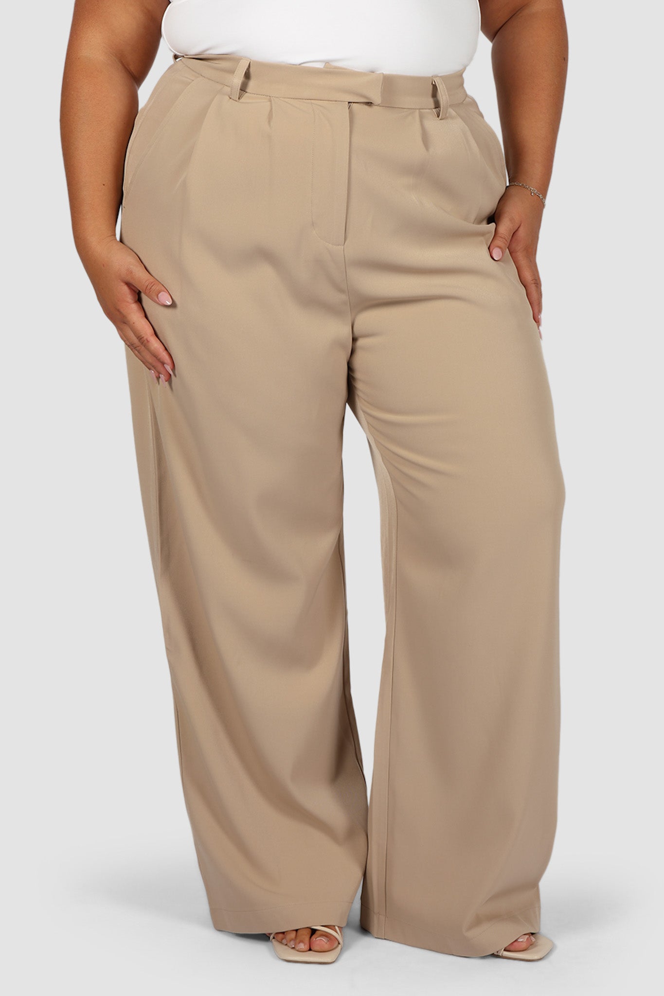 DOWNTOWN PANT COFFEE