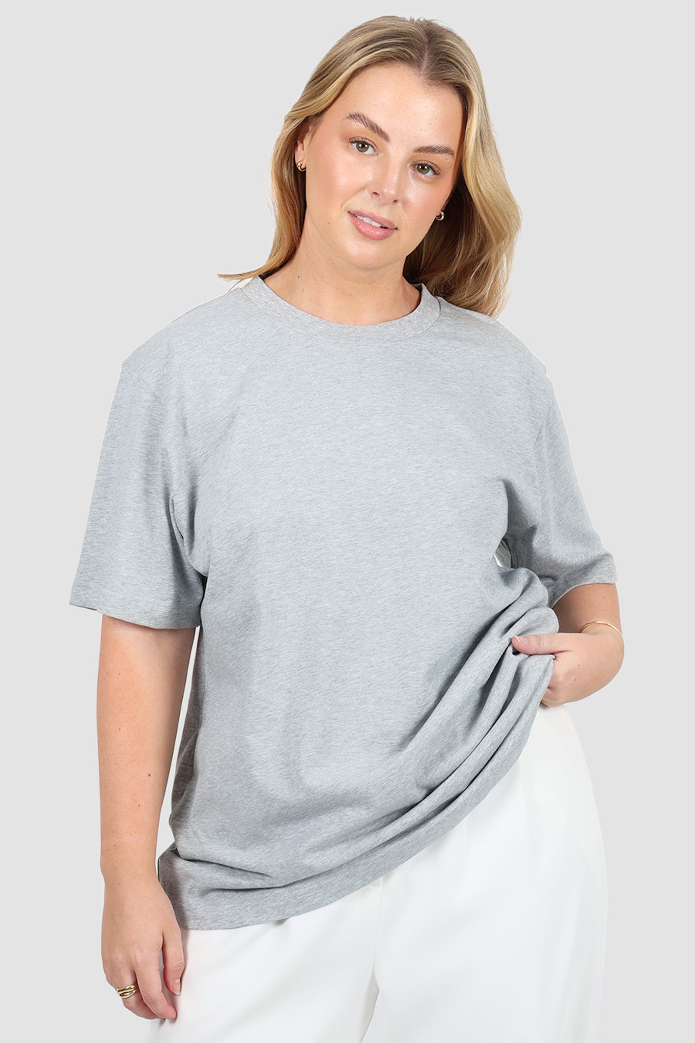 SIGNATURE TEE GREY MARLE