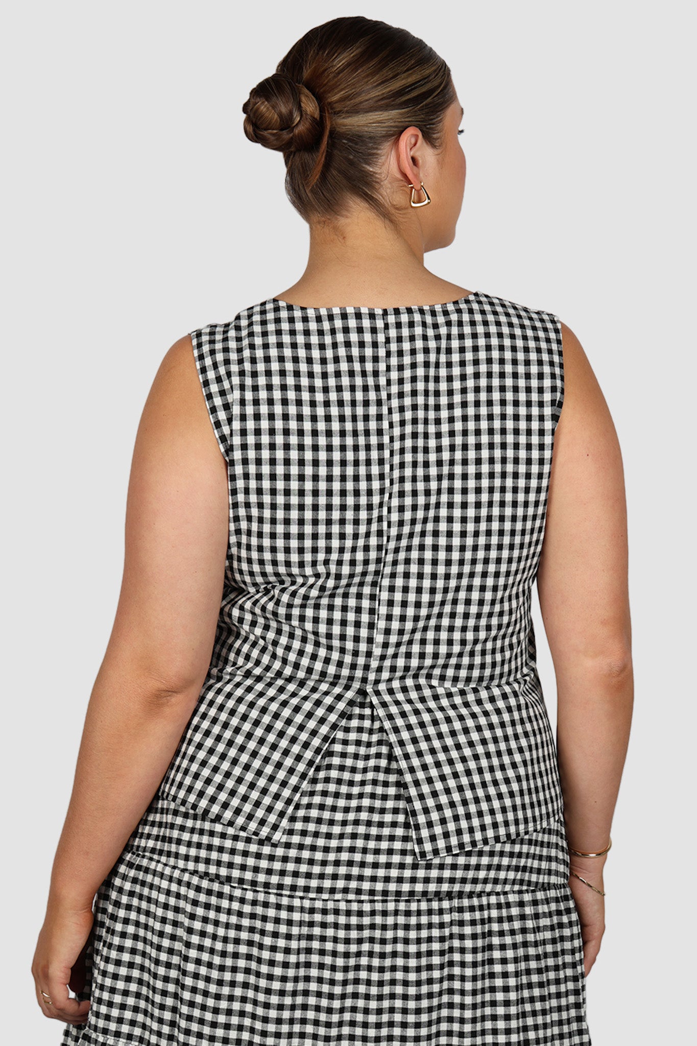 TORBIN TOP B&W GINGHAM