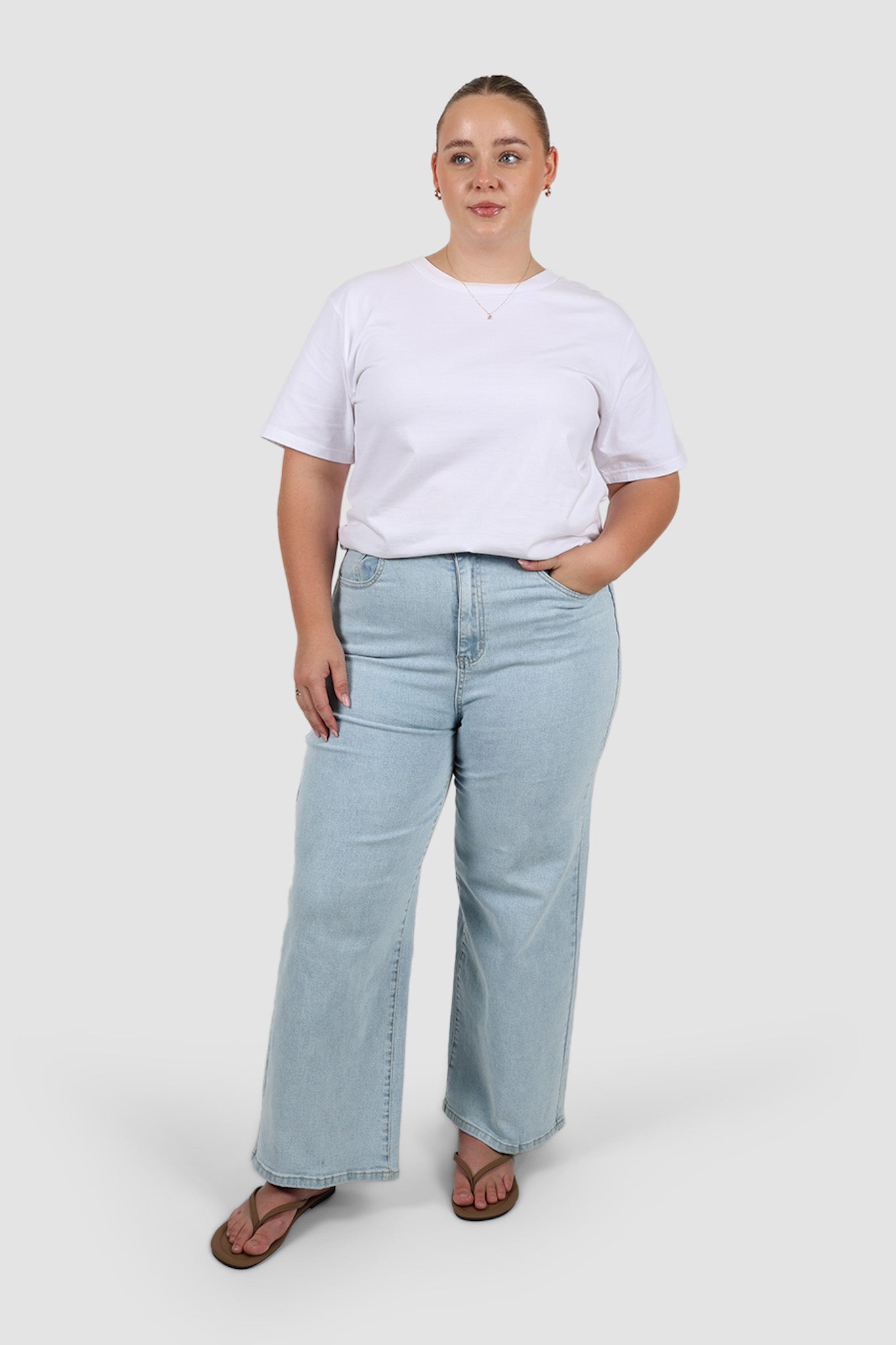 SHOP OUR ULTRA-STRETCHY AXEL JEANS IN LIGHT BLUE - SIZES 6