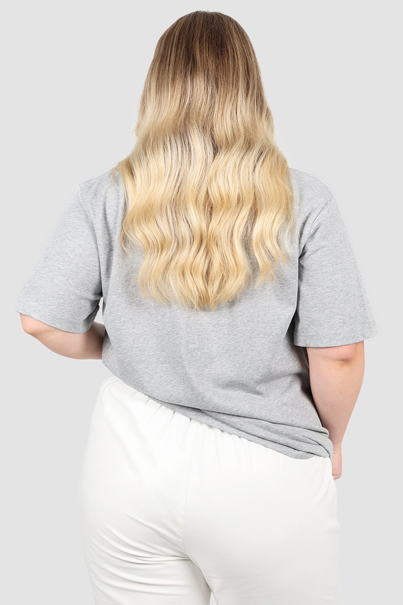 SIGNATURE TEE GREY MARLE