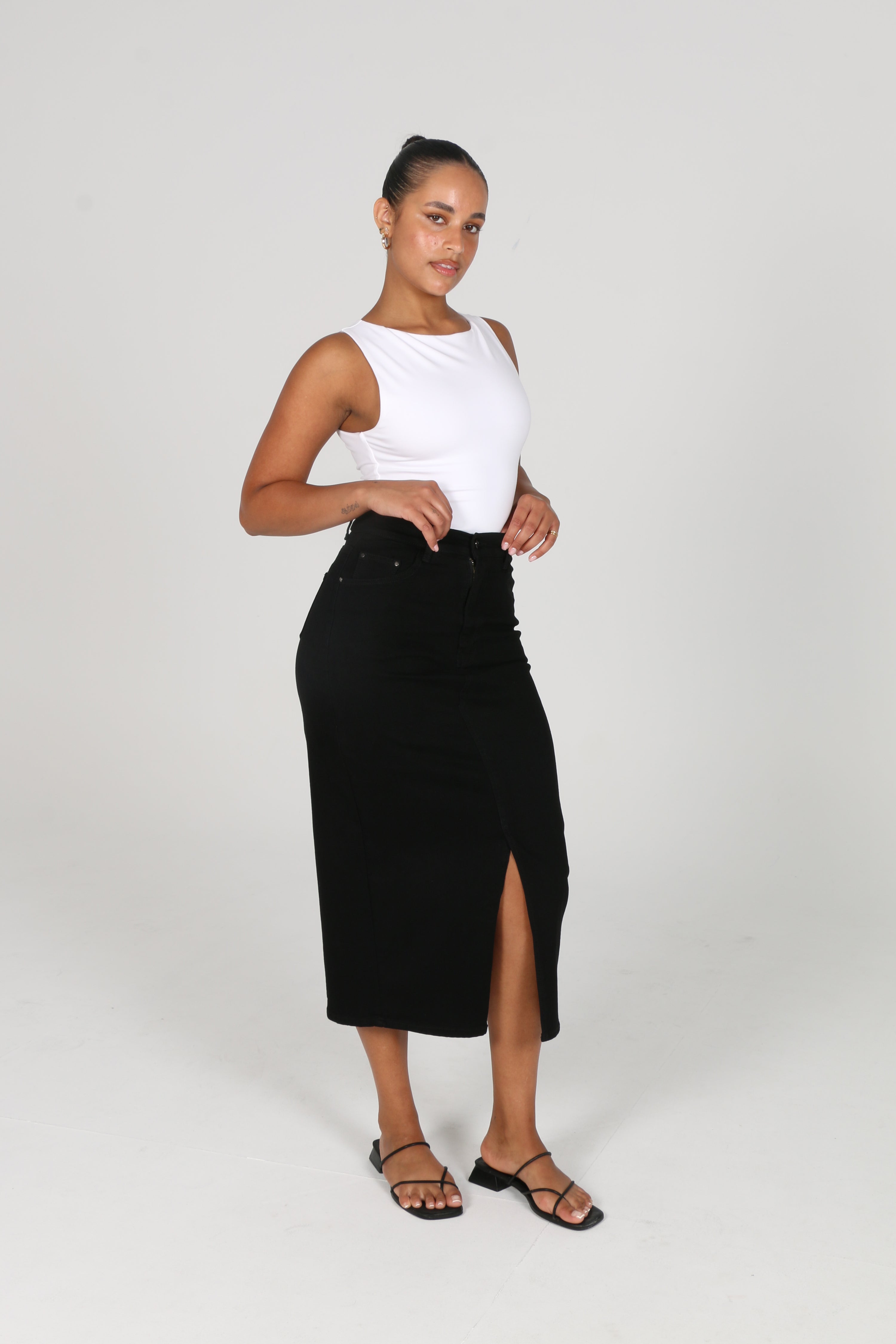 HUDSON MIDI SKIRT BLACK