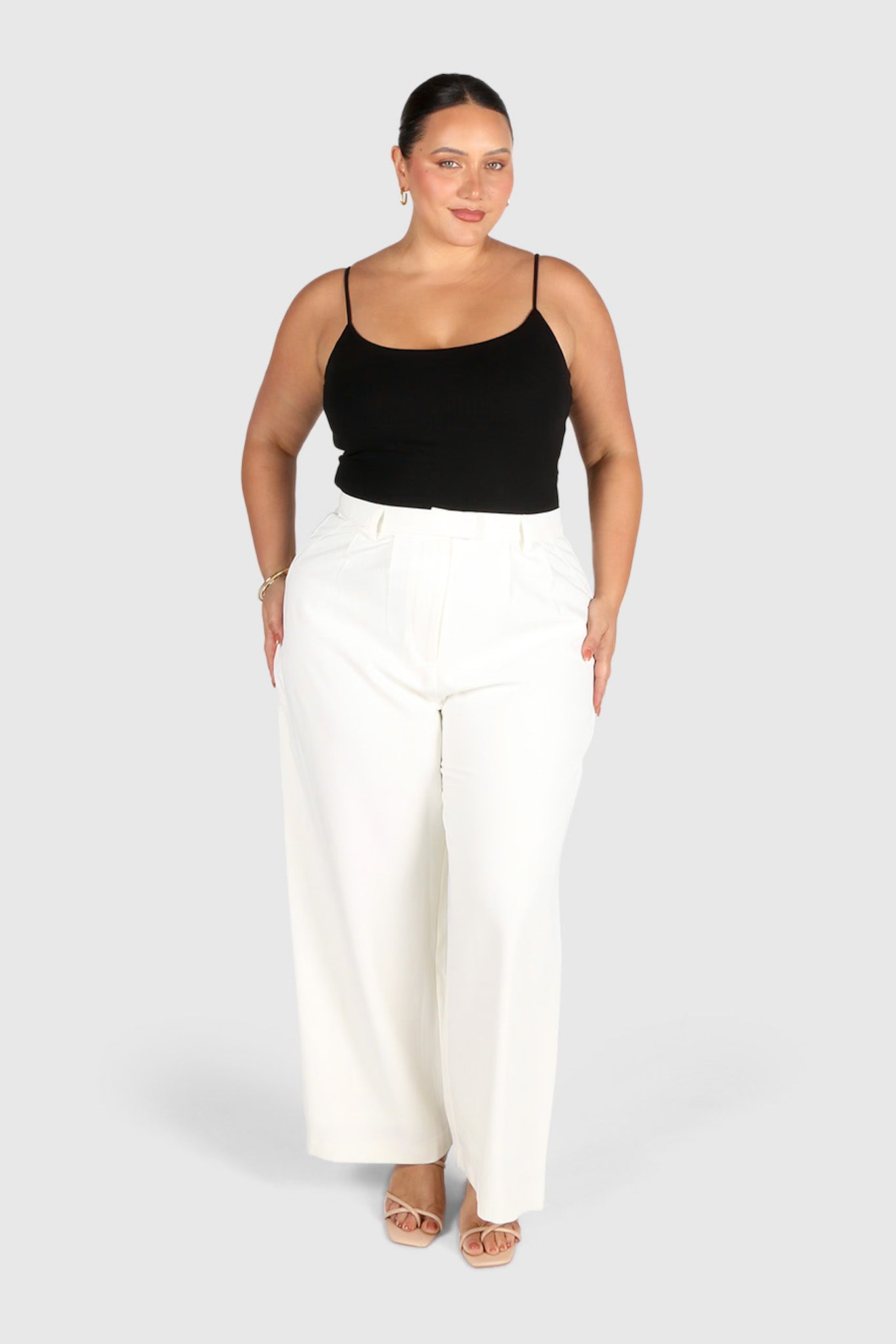 EMBER TOP BLACK
