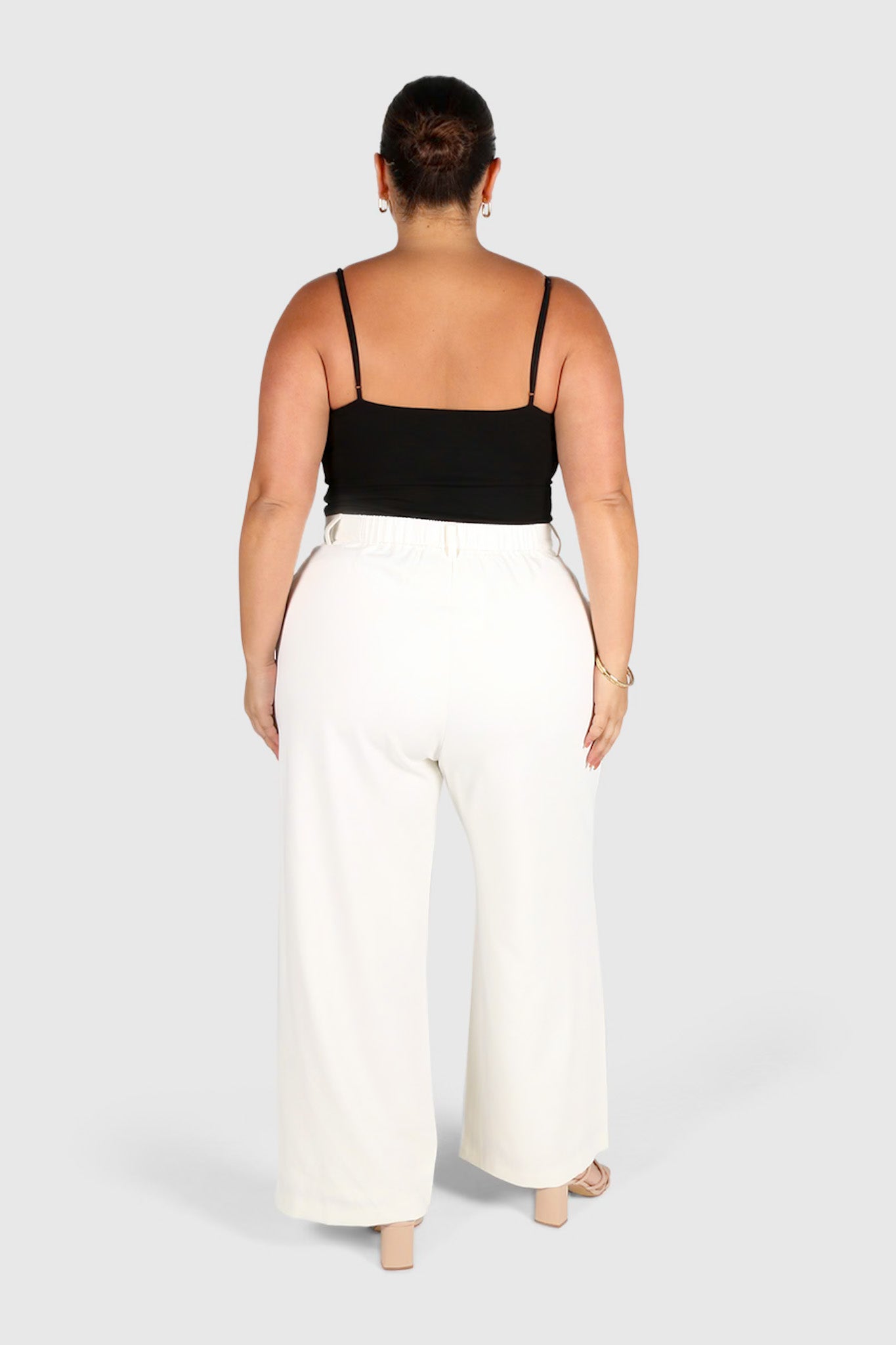 EMBER TOP BLACK