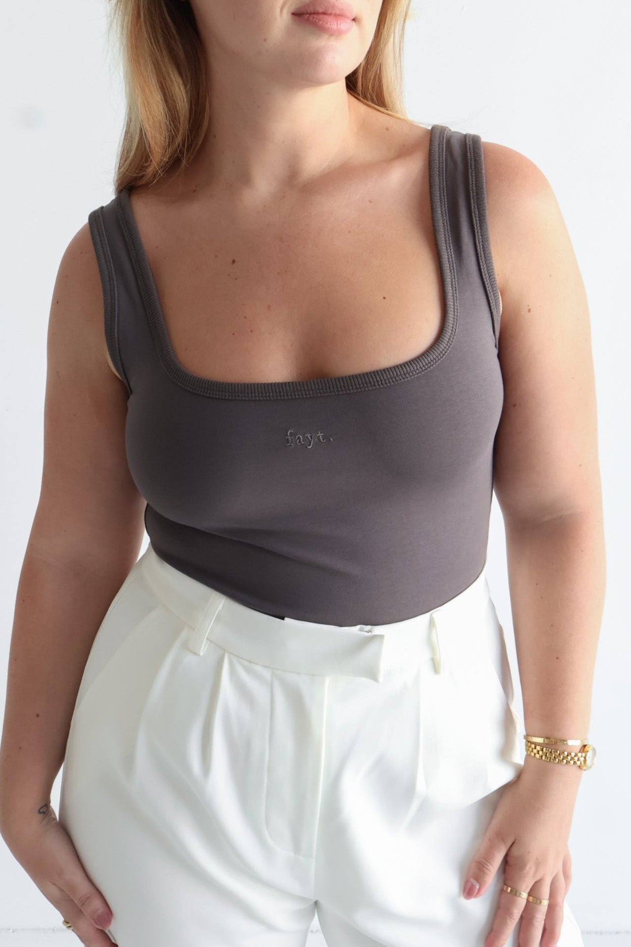 FAYT LOGO TANK CHARCOAL