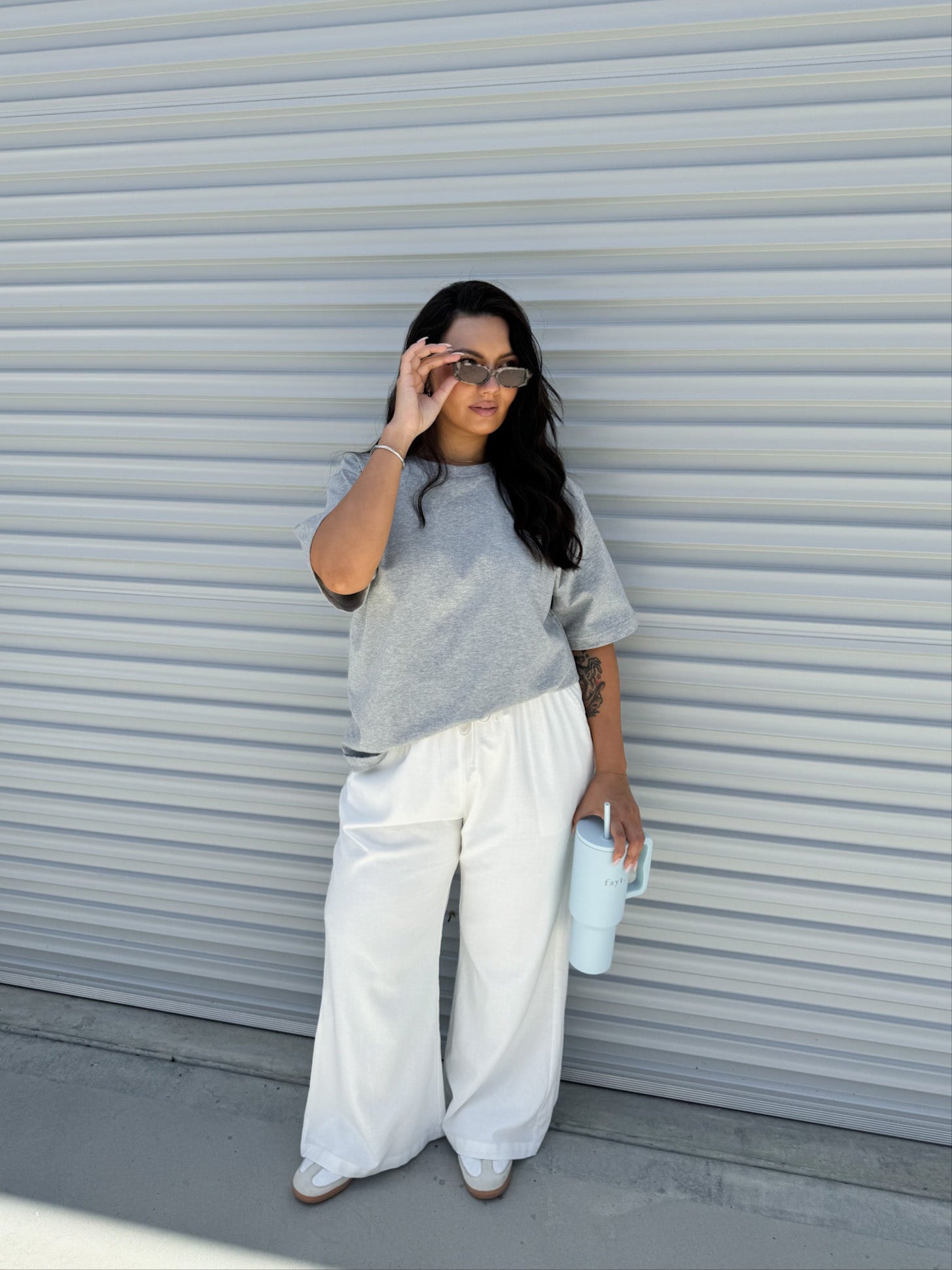 SIGNATURE TEE GREY MARLE