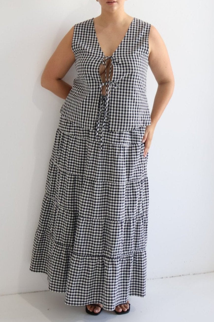 TORBIN TOP B&W GINGHAM