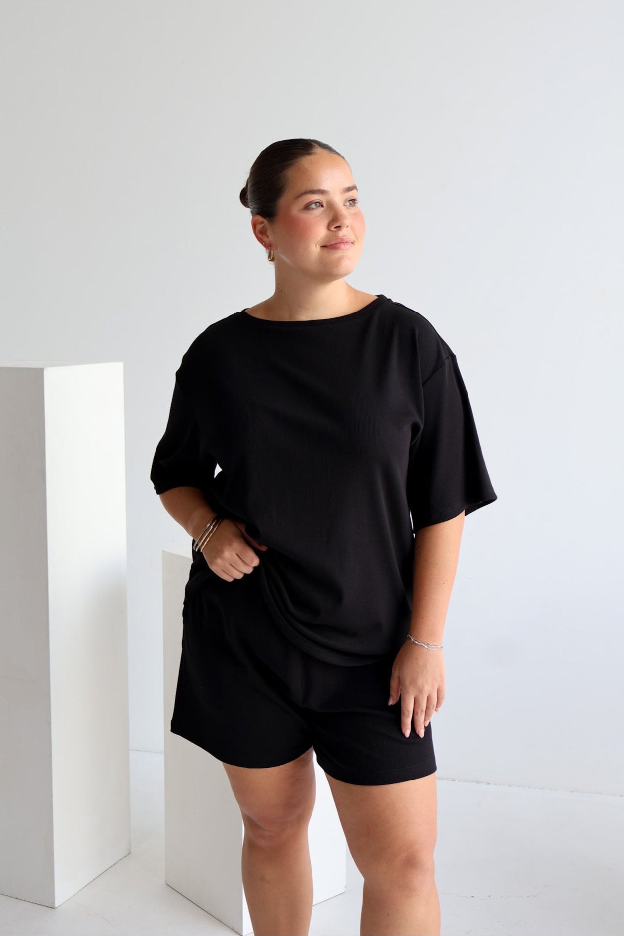 TORLA RIB SHORTS BLACK