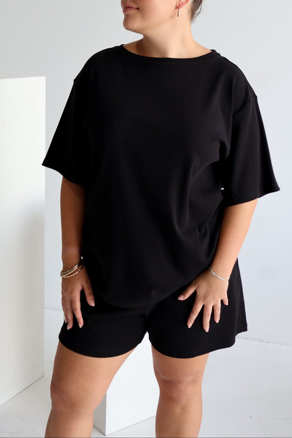 NOLYN RIB TEE BLACK
