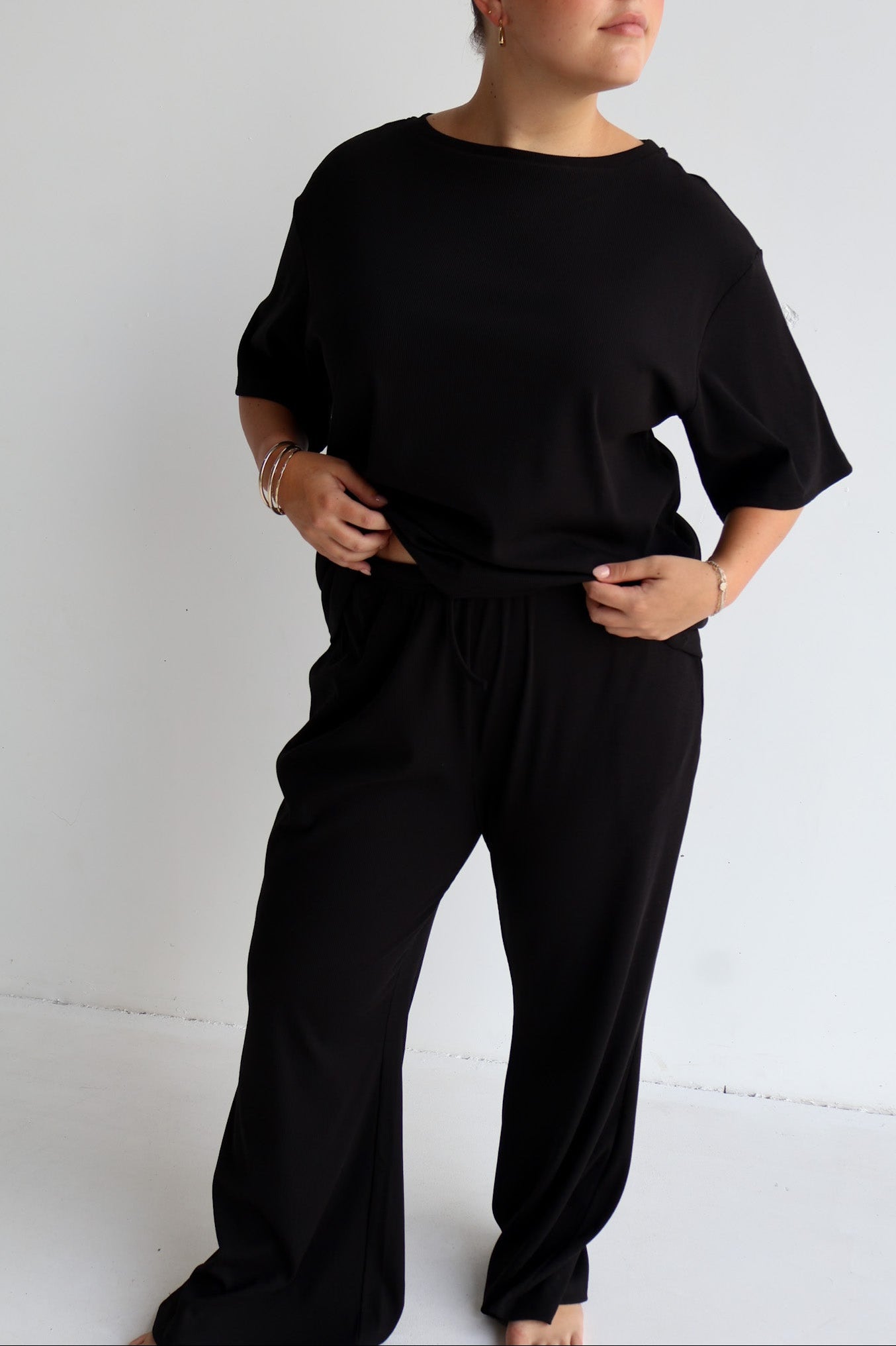 NOLYN RIB TEE BLACK