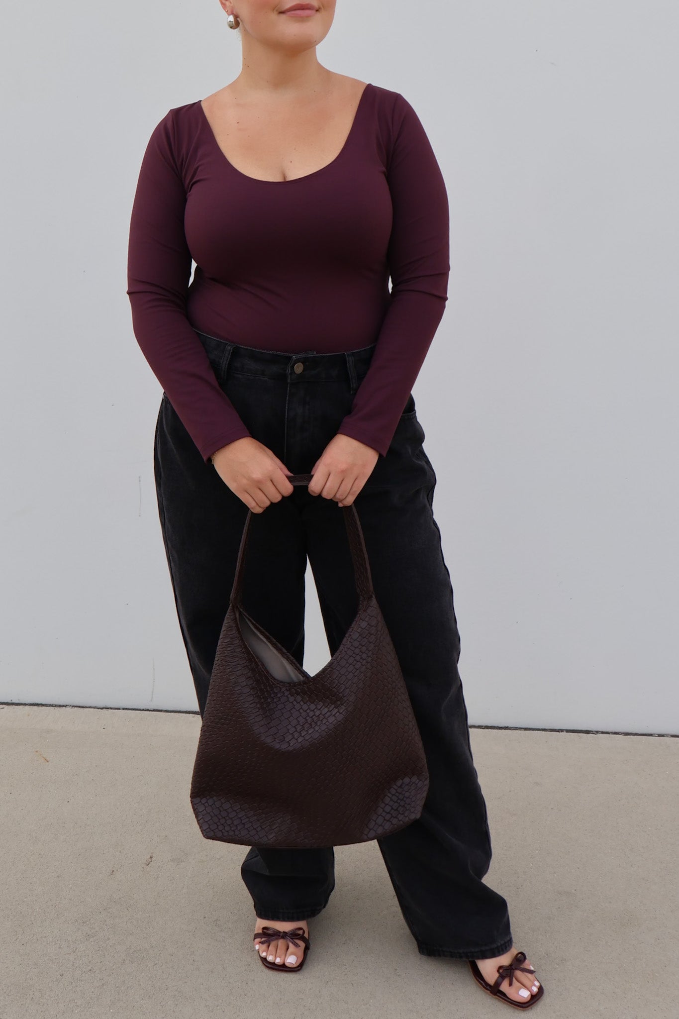 SCOOP NECK BODYSUIT DEEP PLUM