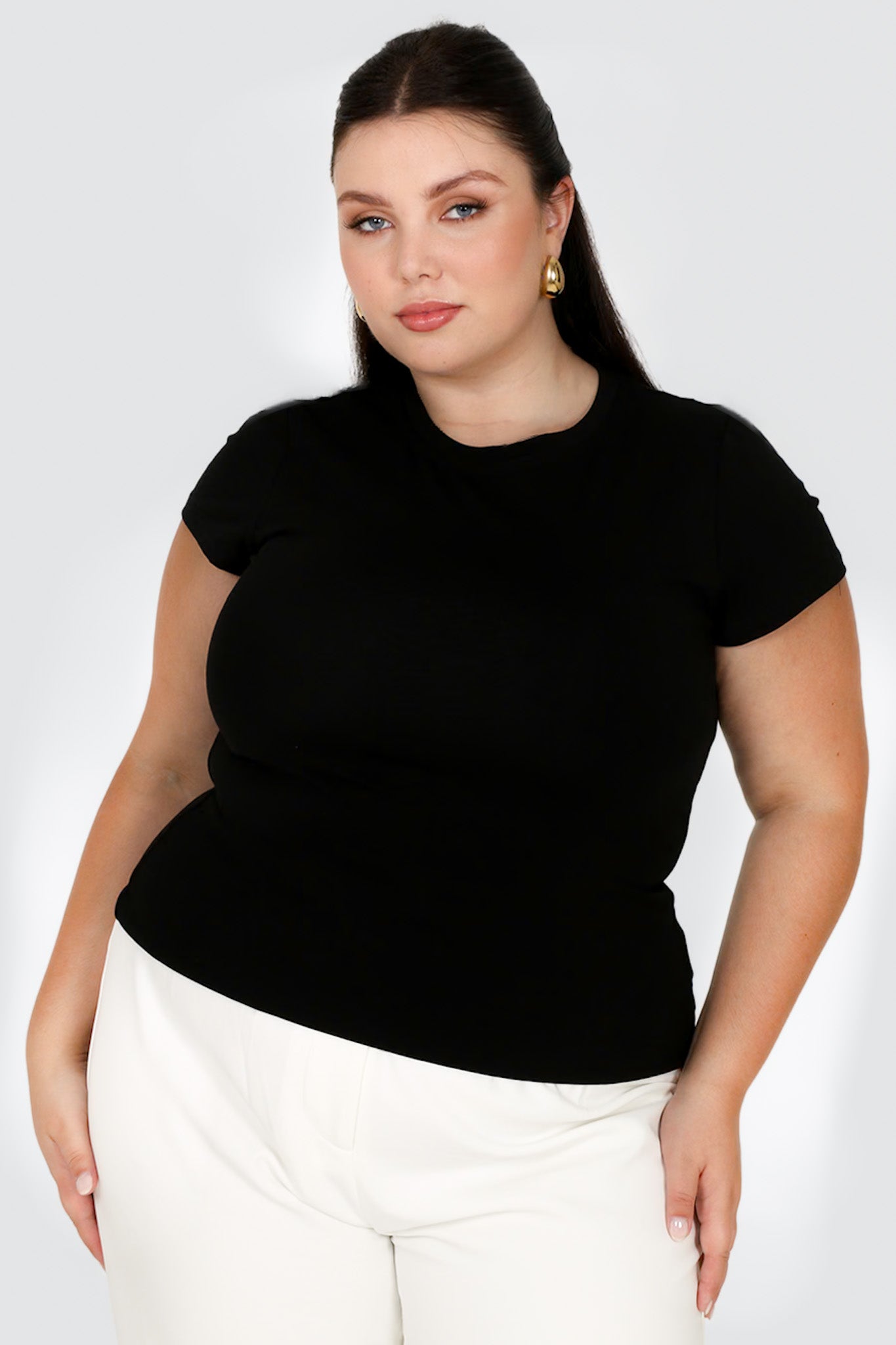 BUTTERY TEE BLACK