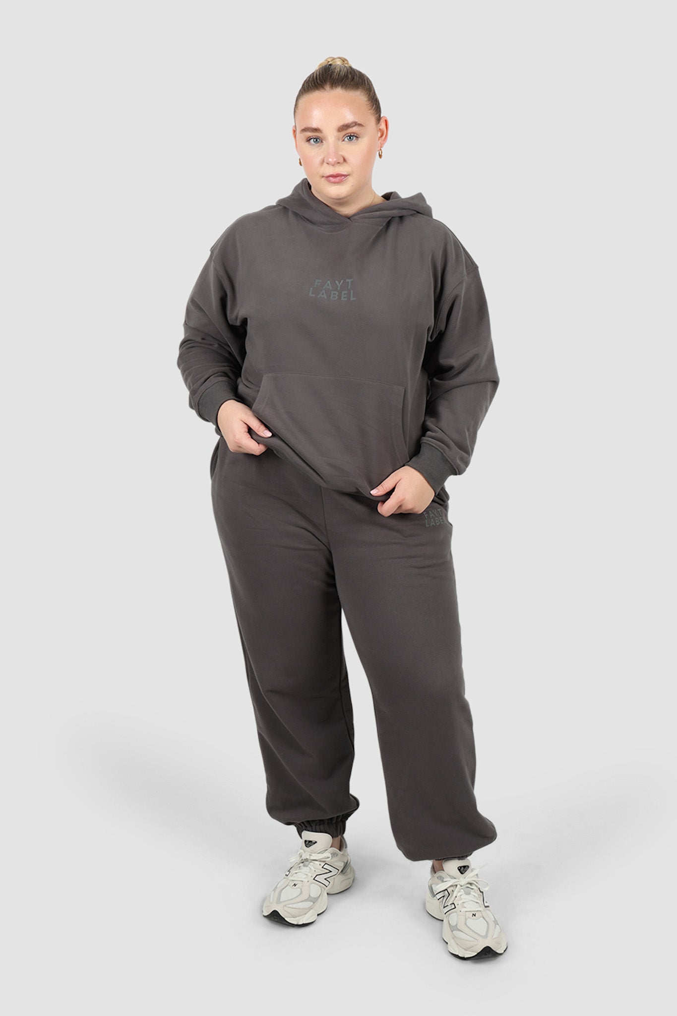 FAYT LOGO HOODIE CHARCOAL