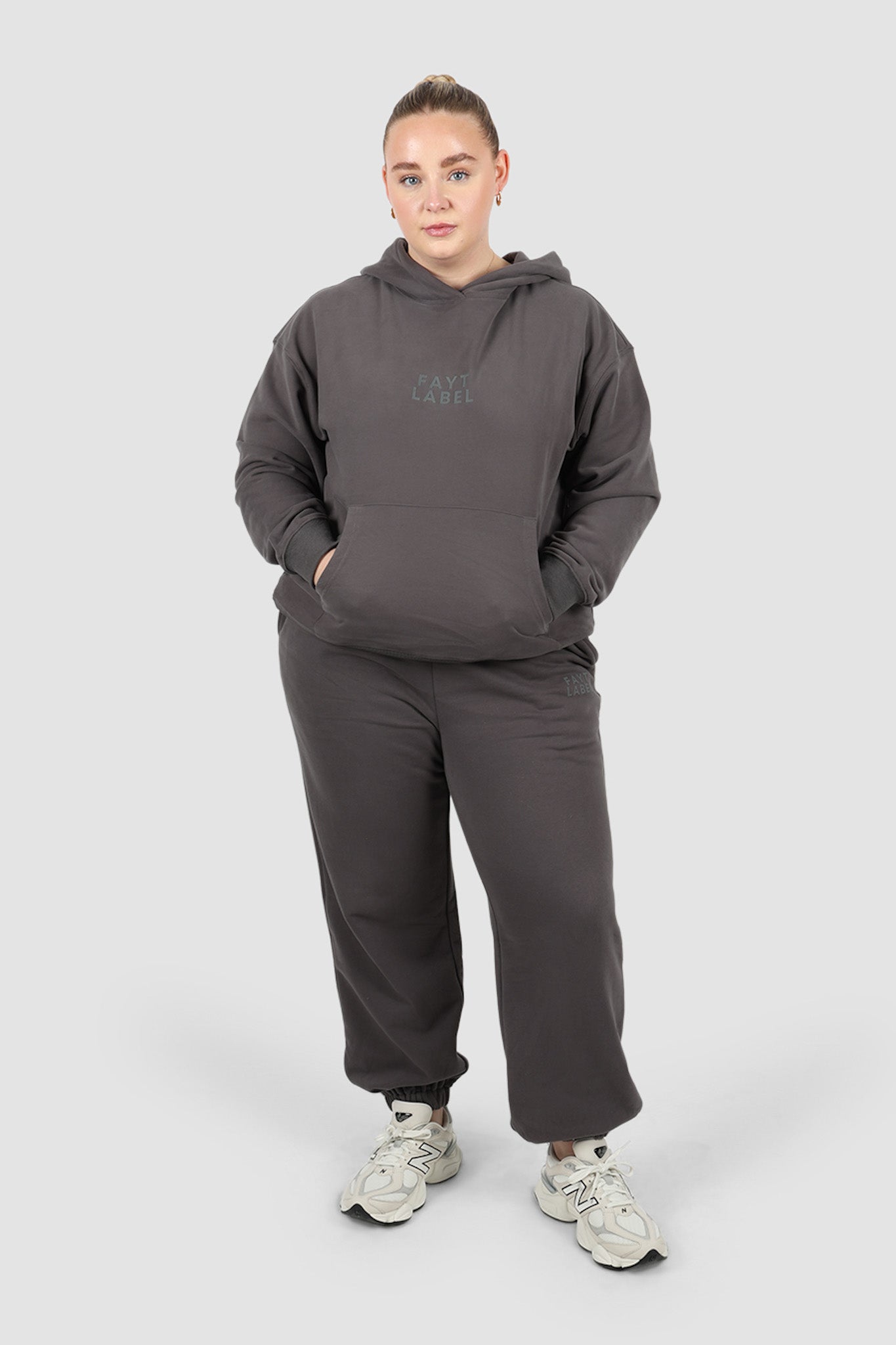 FAYT LOGO HOODIE CHARCOAL