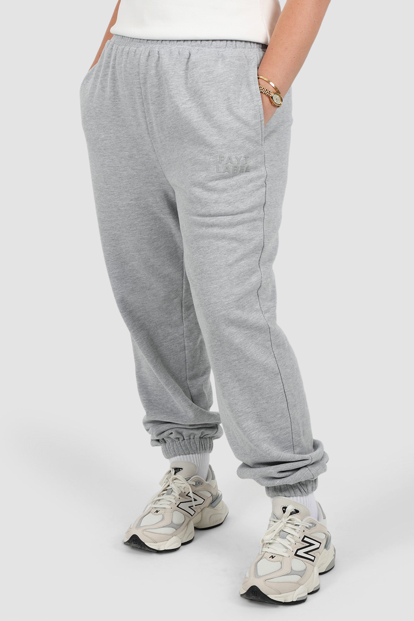 FAYT LOGO CUFF SWEATPANT GREY MARLE