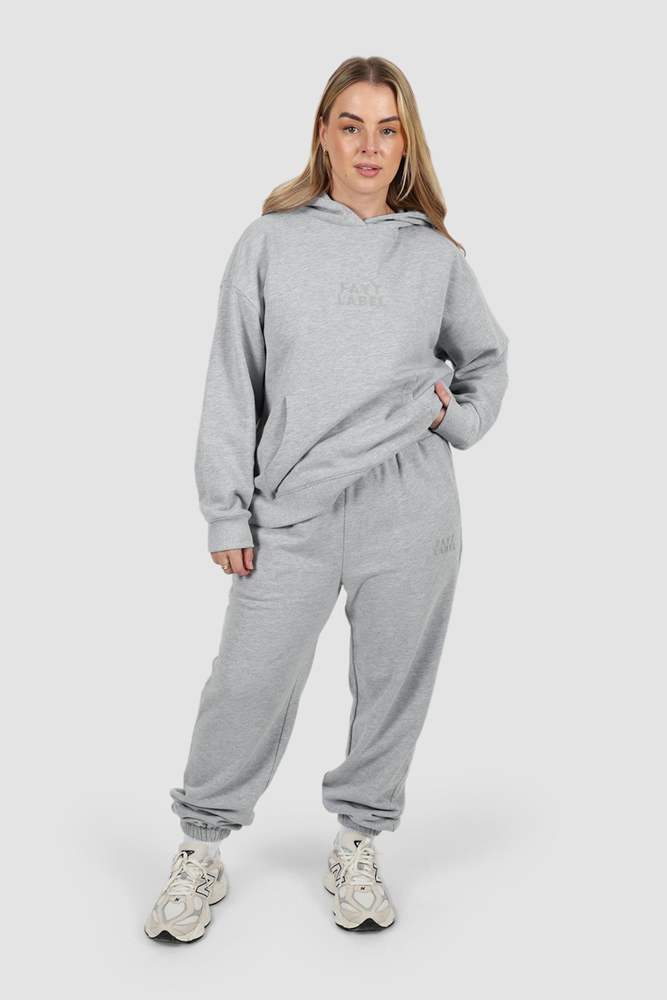 FAYT LOGO CUFF SWEATPANT GREY MARLE
