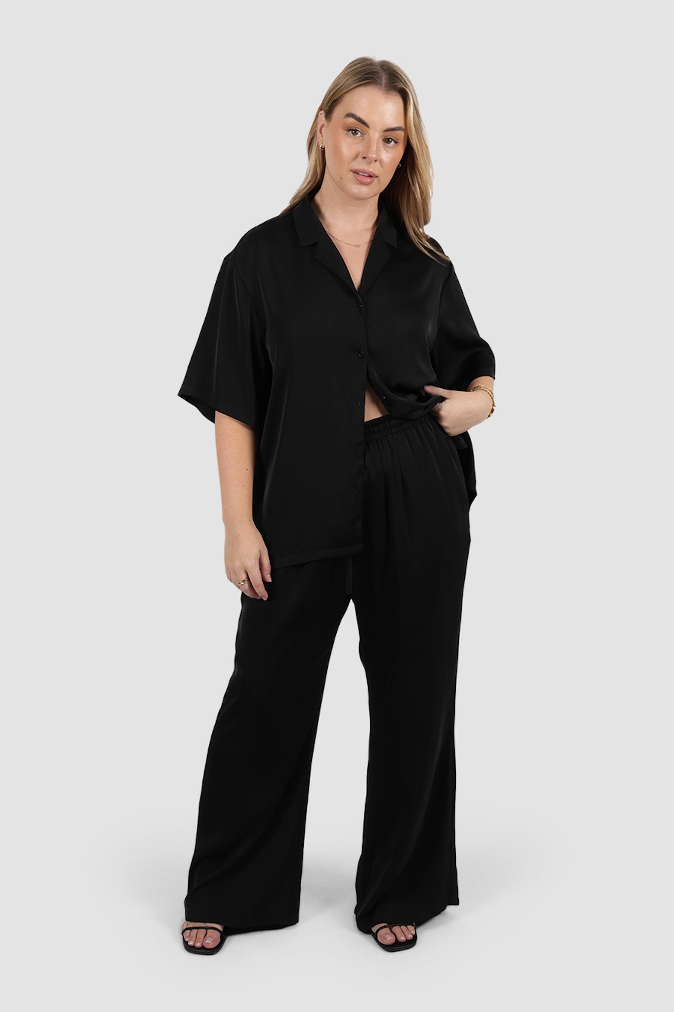NOA SHIRT BLACK
