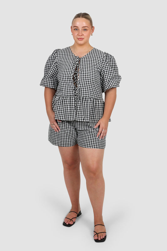 GRADY SHORTS B&W GINGHAM