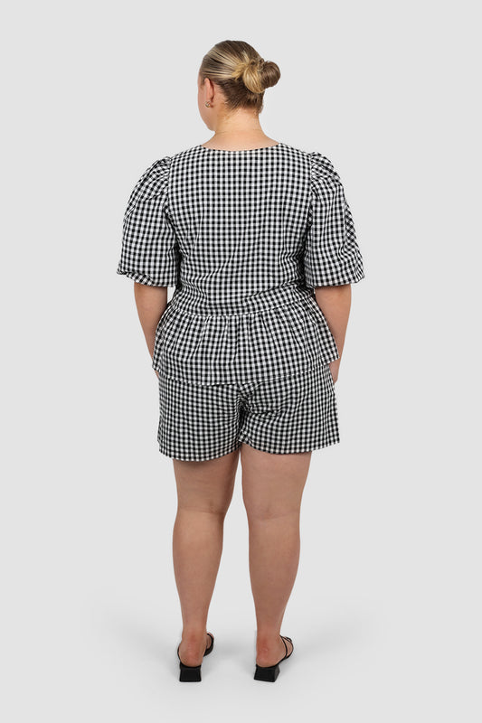 GRADY SHORTS B&W GINGHAM