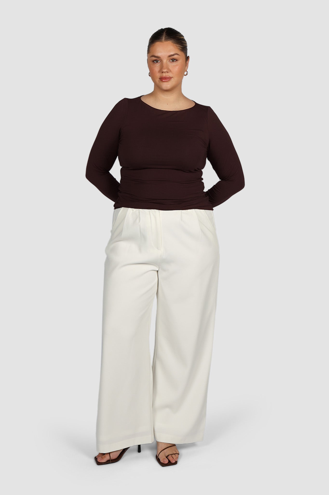 ULTRASOFT ORLA L/S TOP CHESTNUT