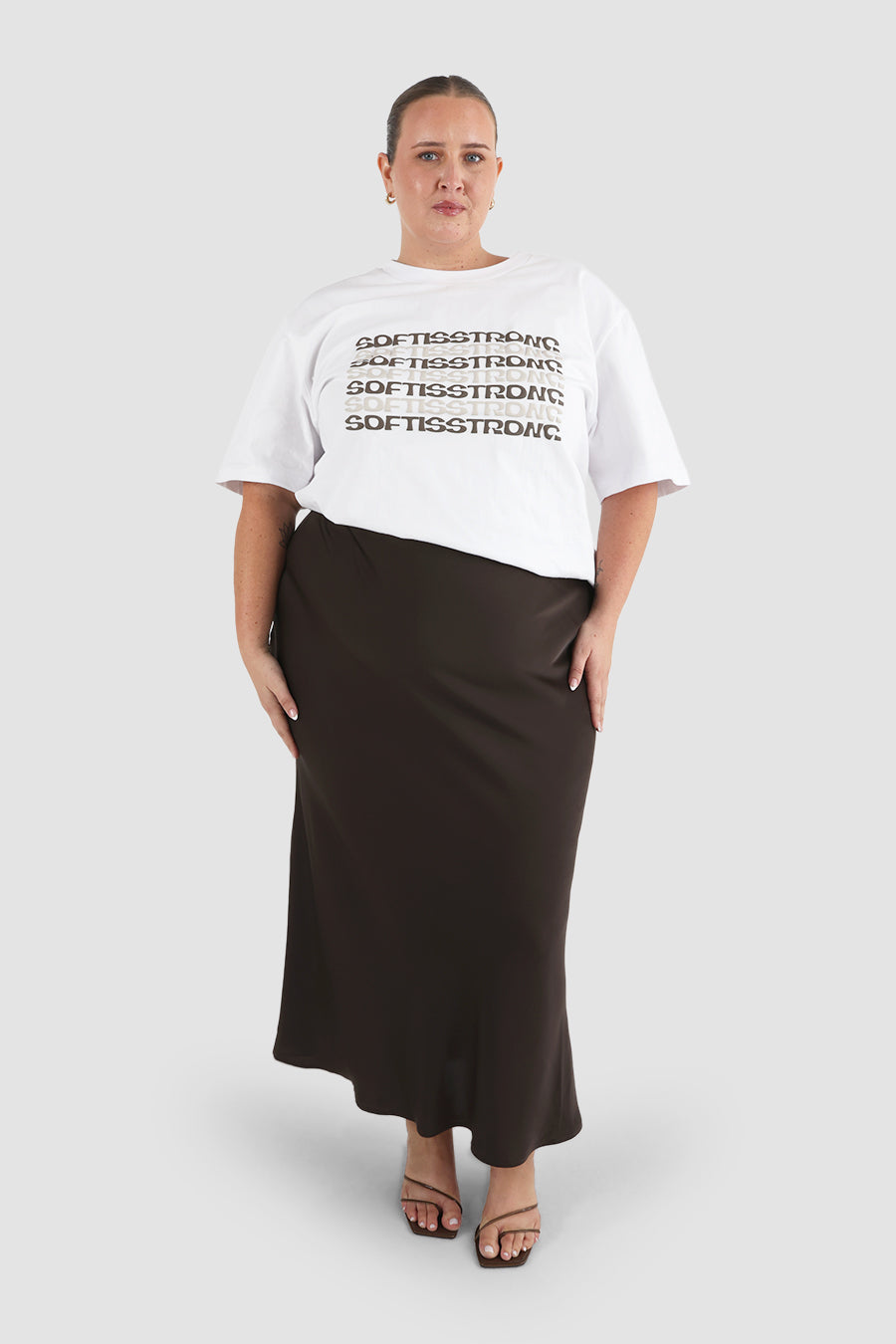 SOFT IS STRONG SIGNATURE TEE WHITE