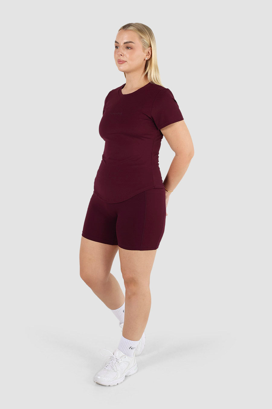 FORM FLOW FIT TEE PLUM