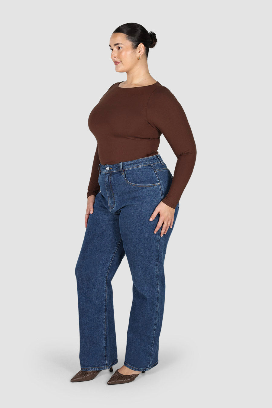 ULTRASOFT ORLA L/S TOP CHOCOLATE