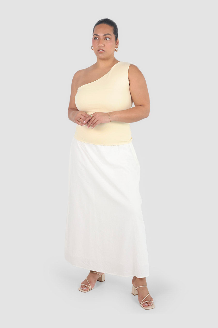 SULLIVAN ONE SHOULDER TOP SOFT BUTTER
