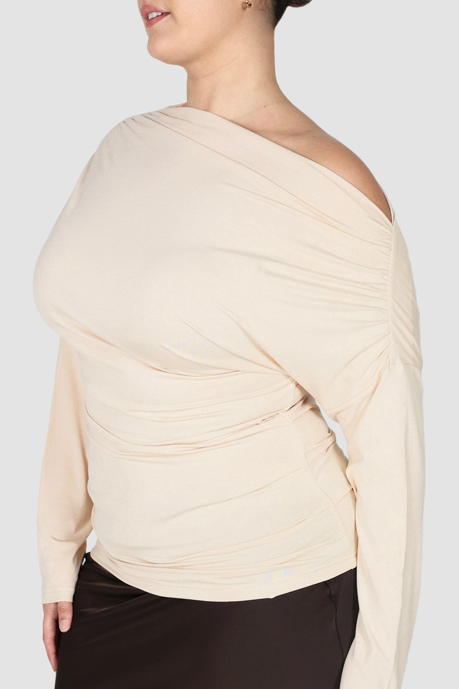 AVENDI L/S TOP BONE