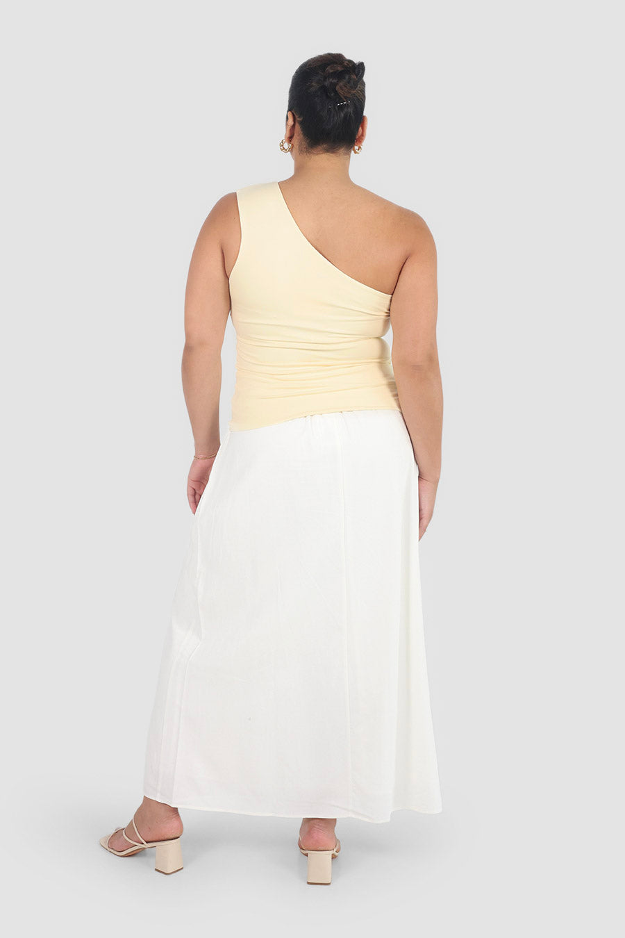 SULLIVAN ONE SHOULDER TOP SOFT BUTTER