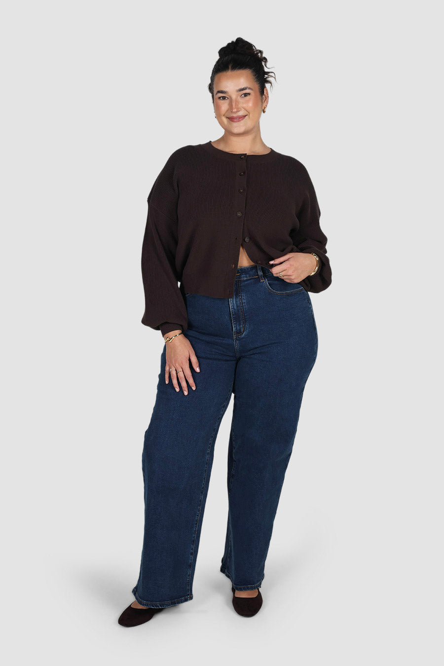 ROWIE BUTTON CARDIGAN CHOCOLATE