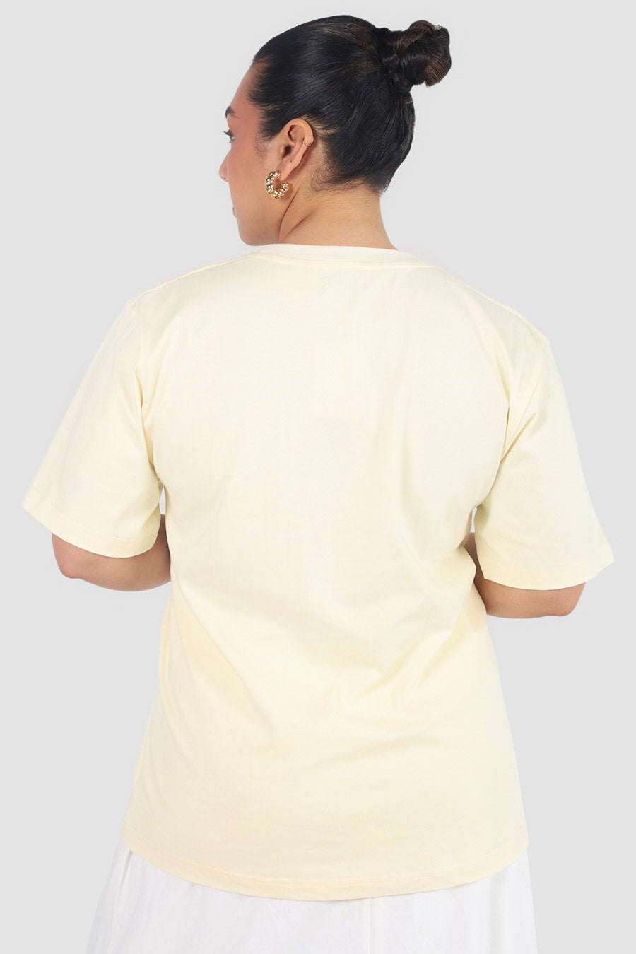 SIGNATURE TEE SOFT BUTTER