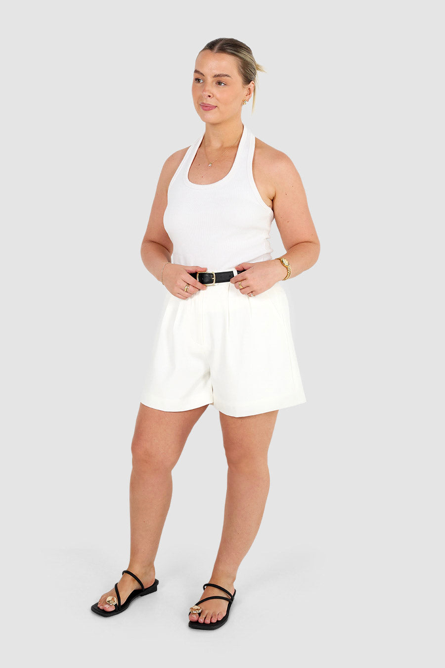 WYATT SHORT WHITE