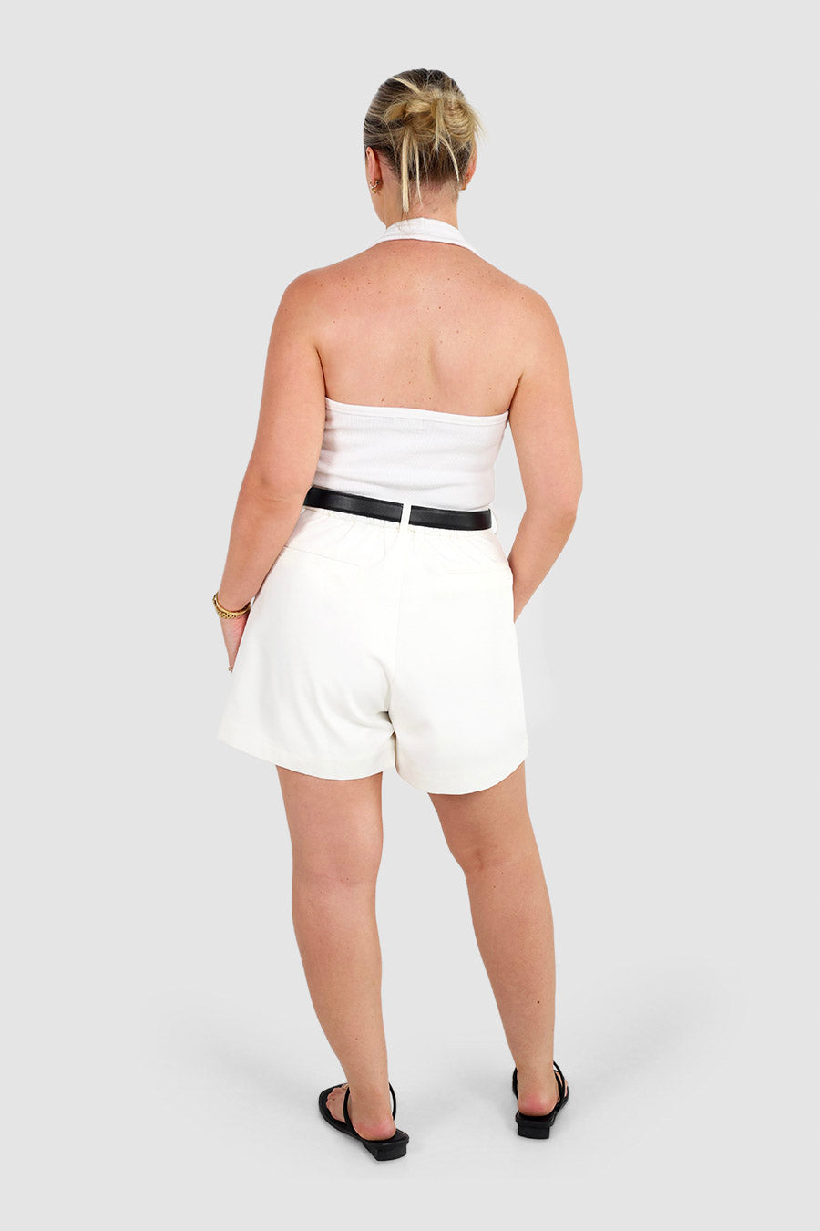 WYATT SHORT WHITE