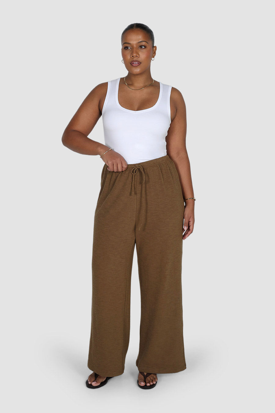 AURO PANT CHOCOLATE