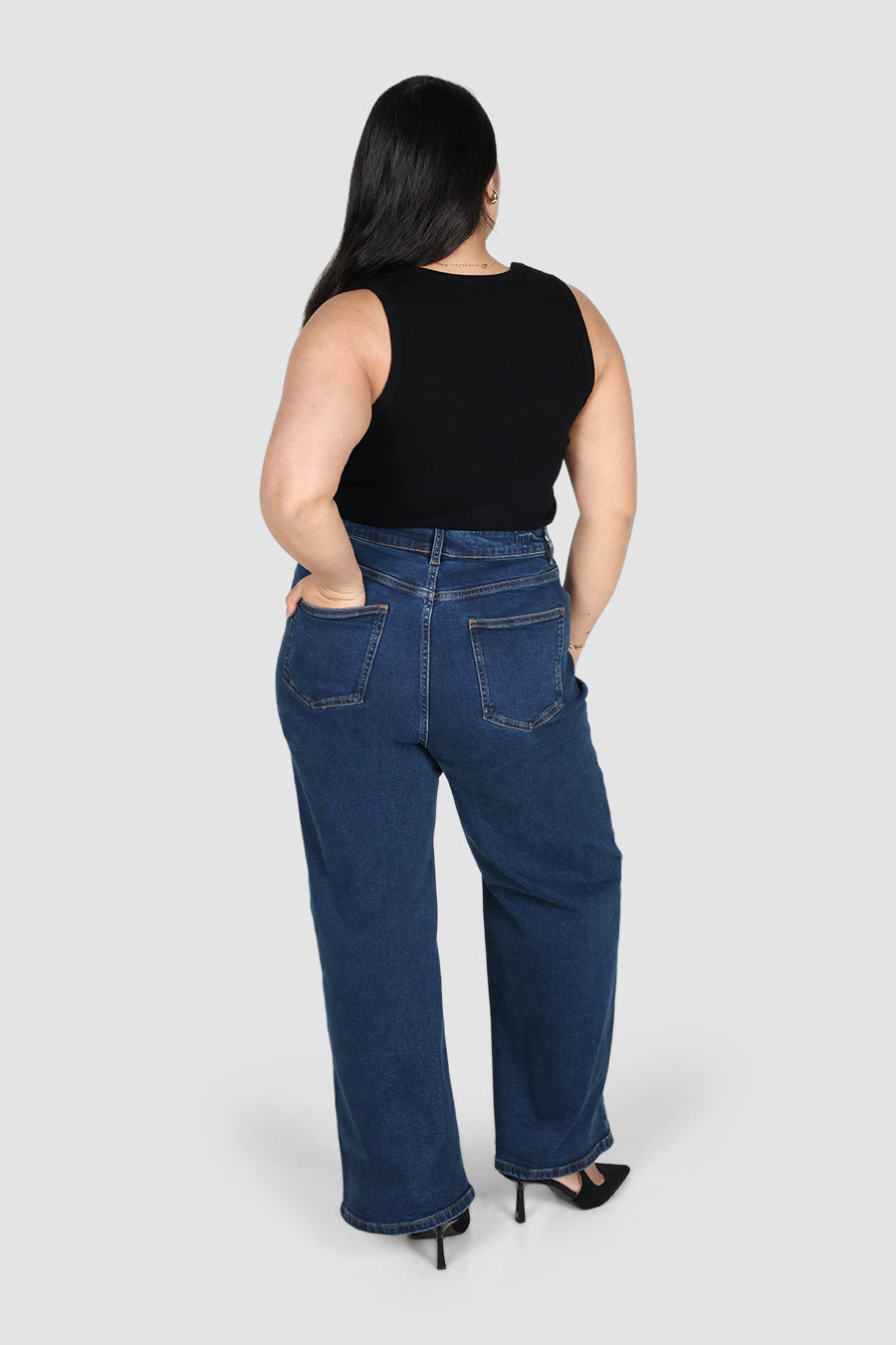 Core-Rib-Tank_Black4