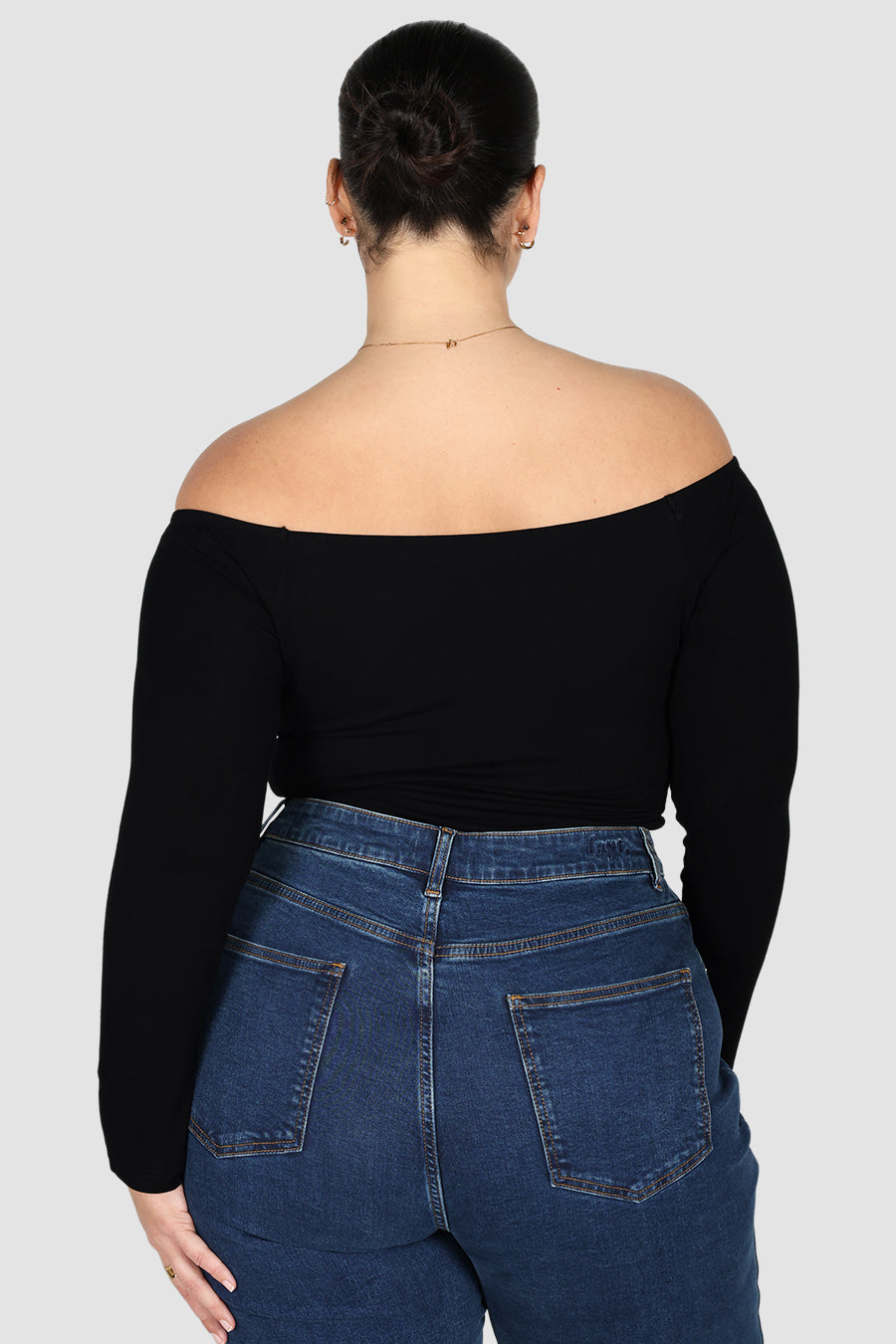 Emery-Top-Black4