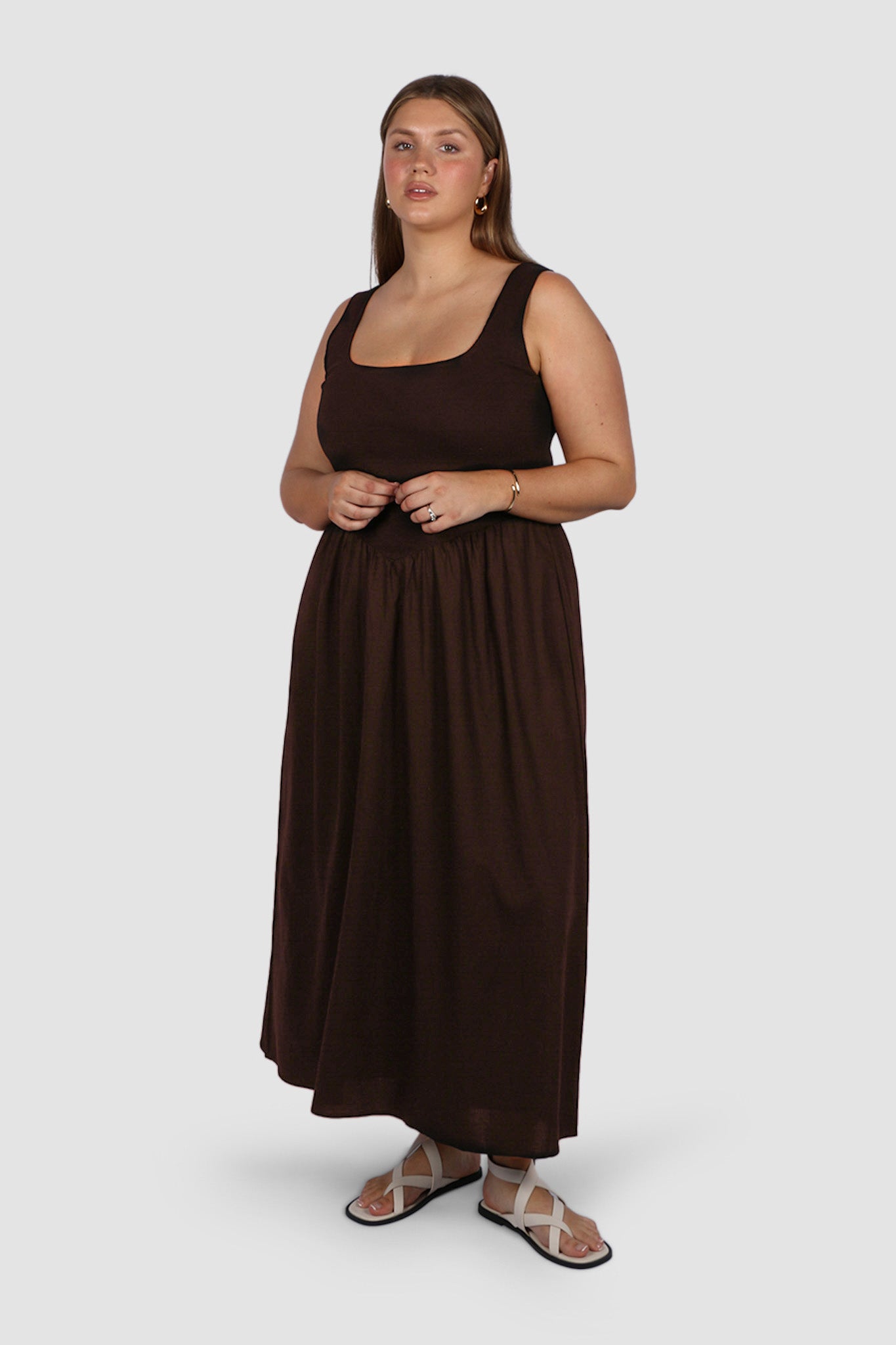 MYRA DRESS CHOCOLATE