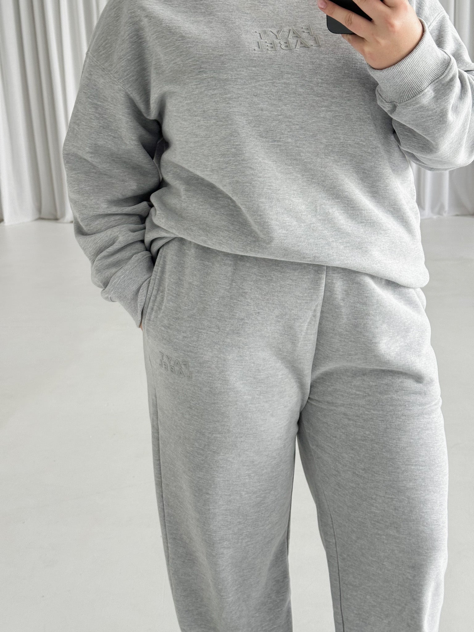FAYT LOGO CUFF SWEATPANT GREY MARLE