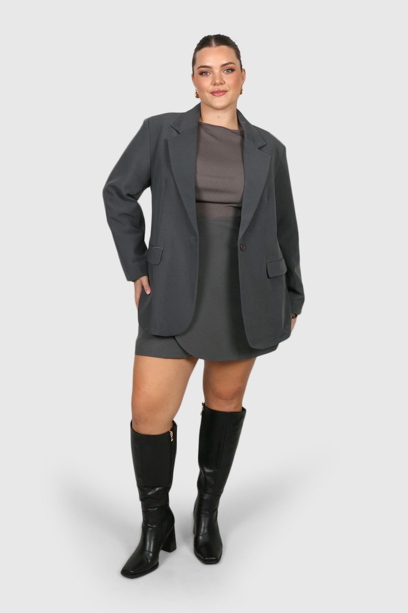 PORSCHA BLAZER CHARCOAL