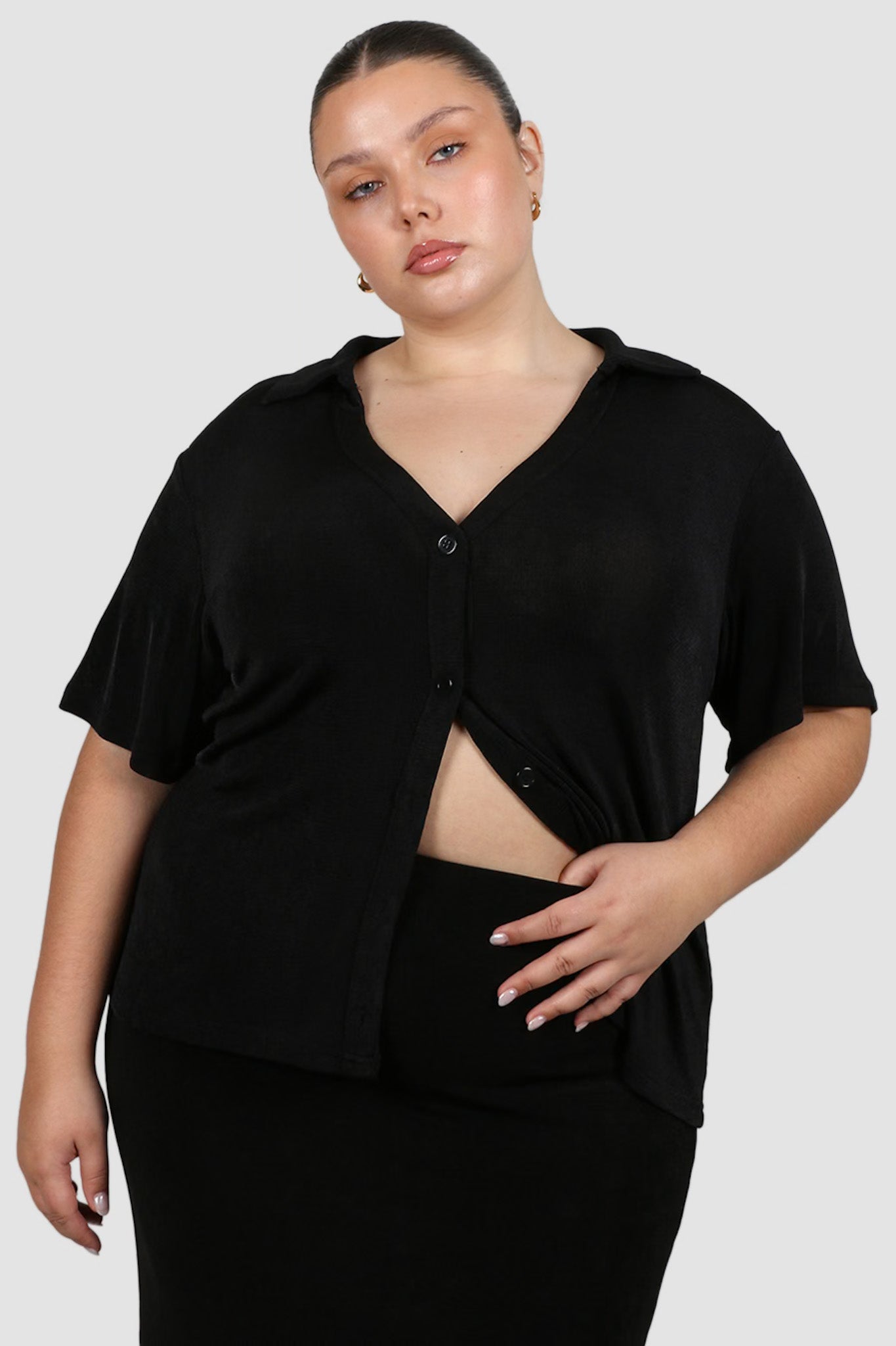 CHELSEA FULL LENGTH TOP BLACK