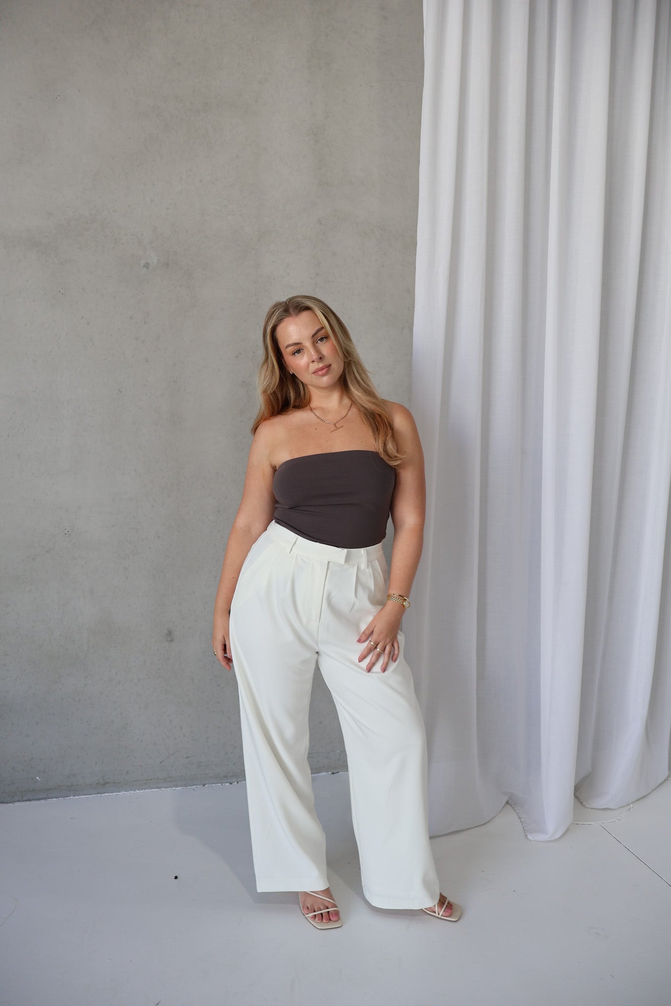 DOWNTOWN PANT WHITE