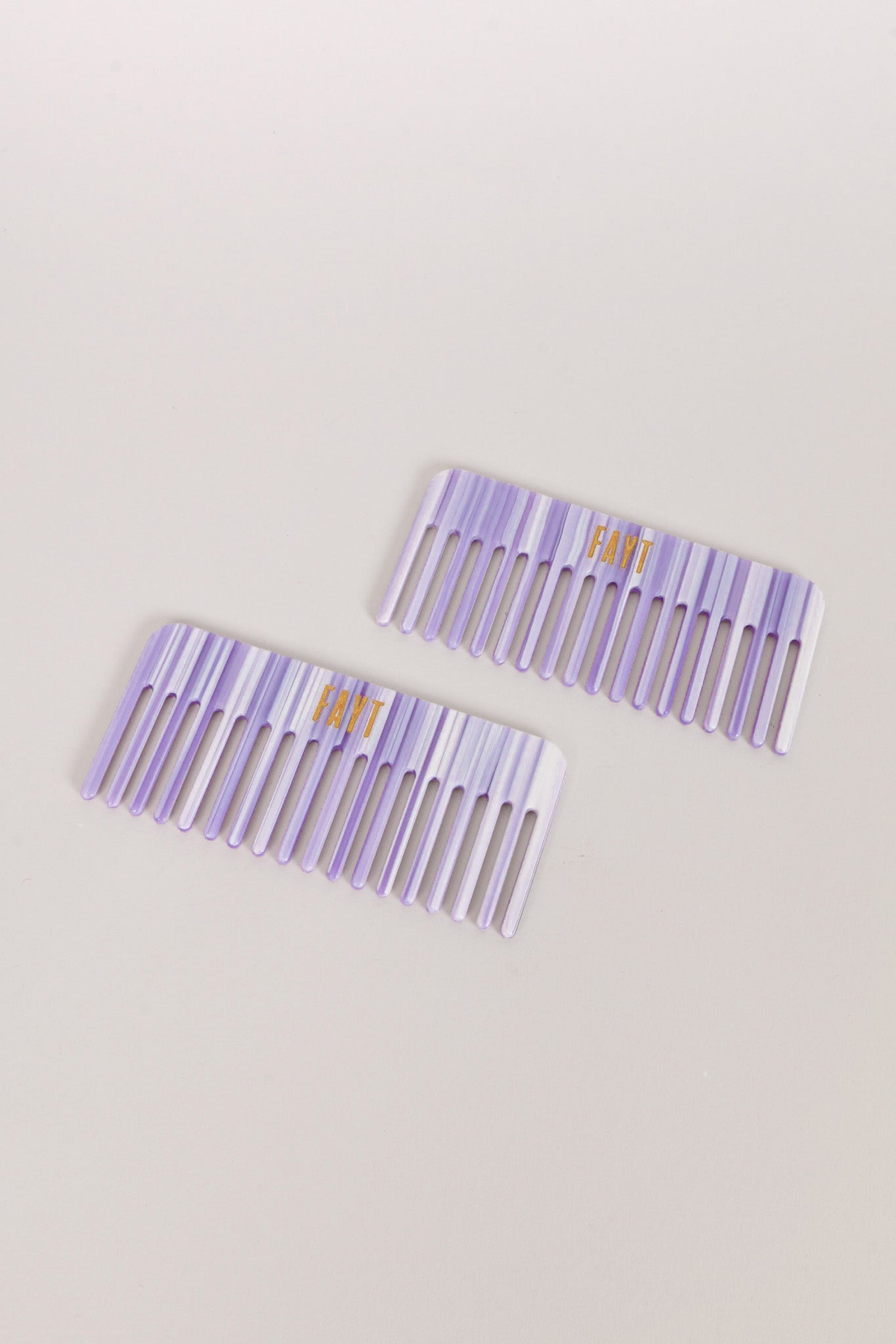 FAYT WIDE TOOTH COMB LILAC