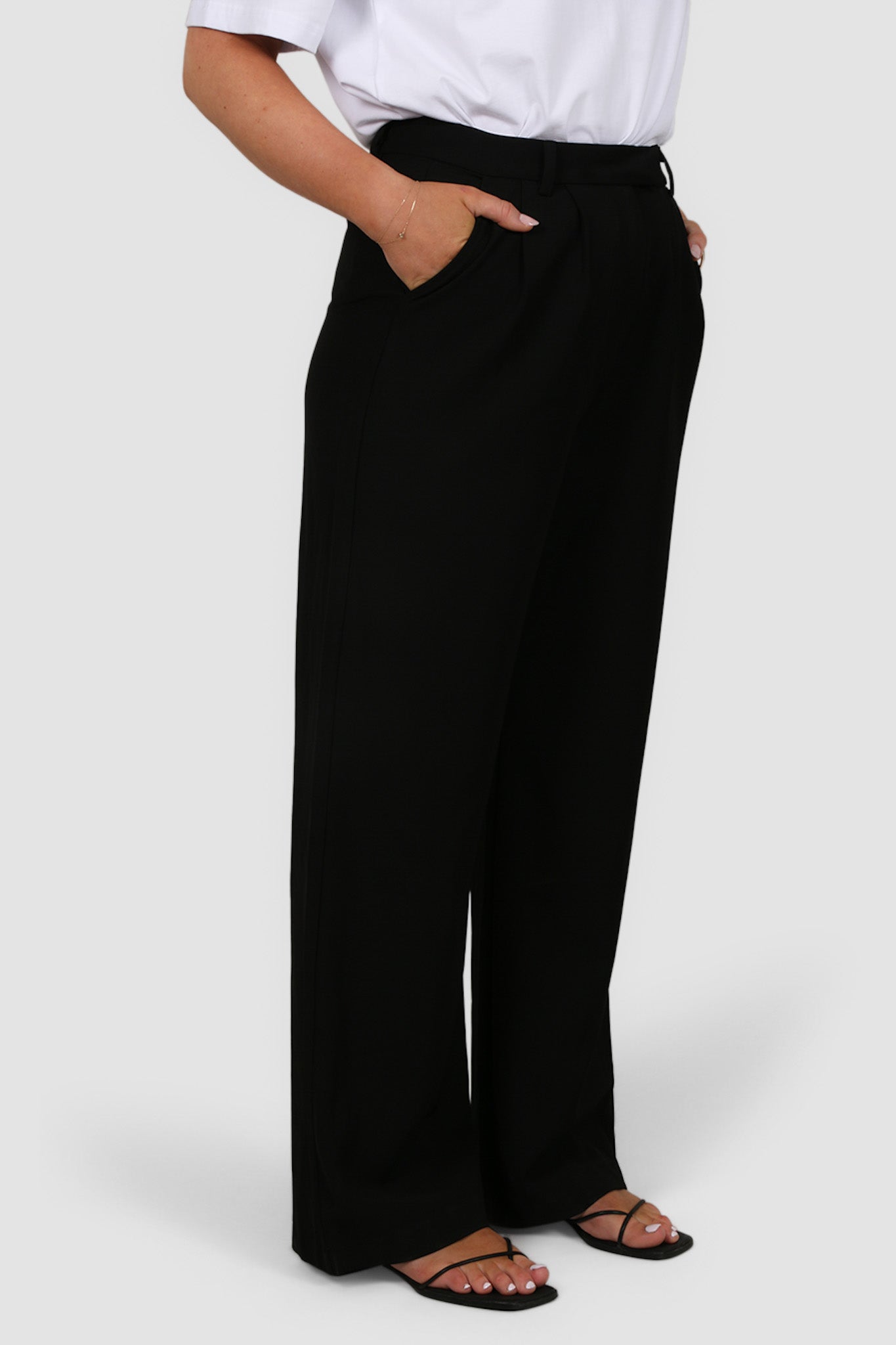 DOWNTOWN PANT BLACK TALL FIT