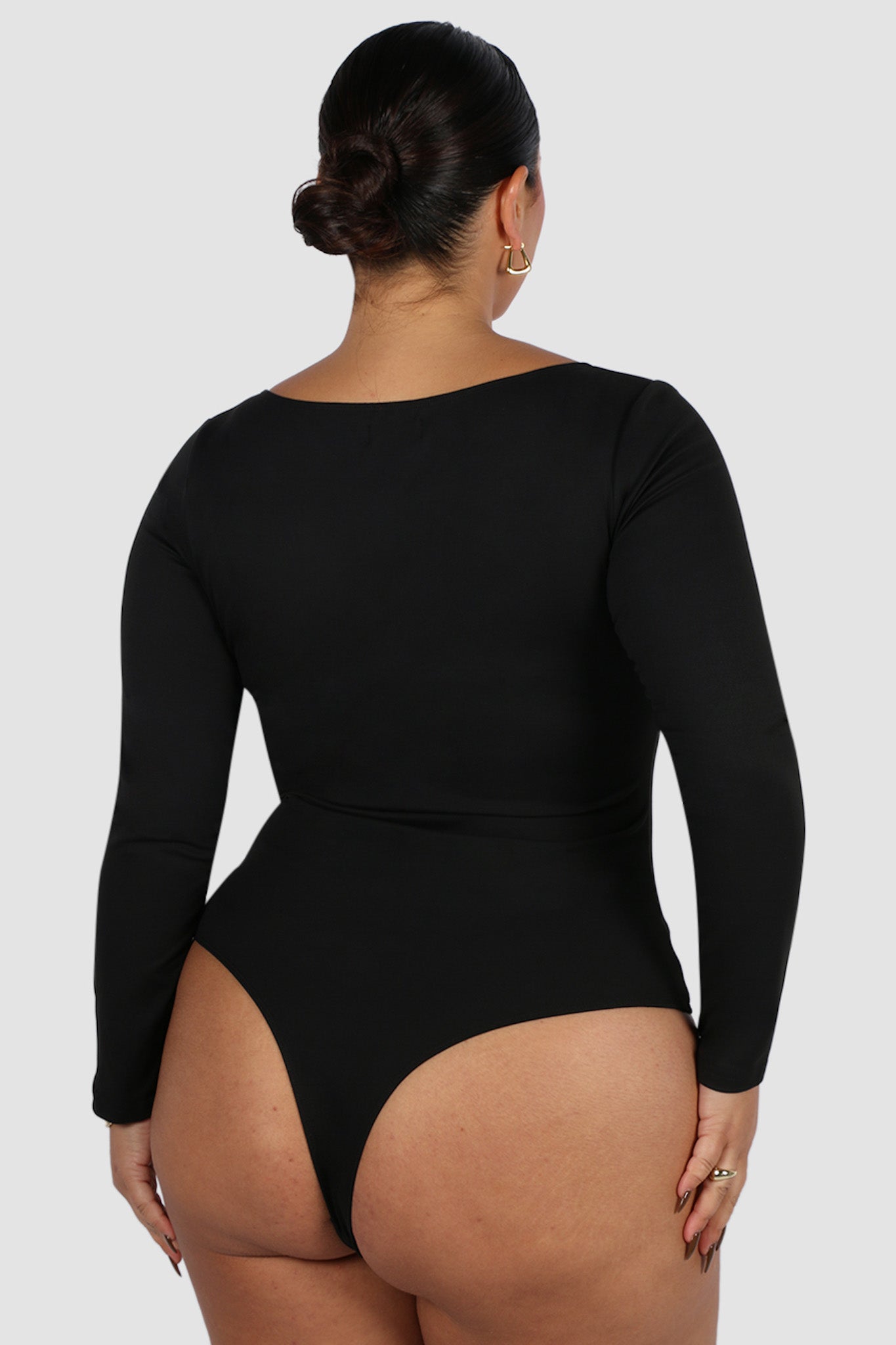 SCOOP NECK BODYSUIT BLACK